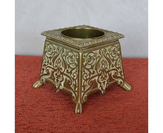 Desk set