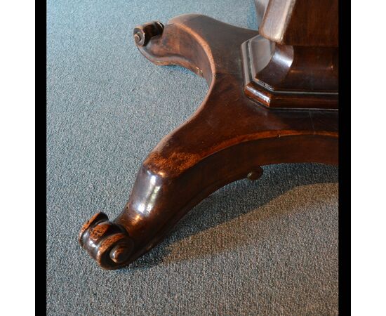 Fixed Dining Table