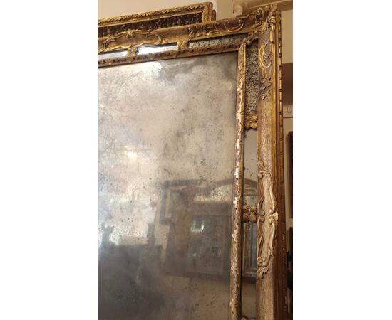 Specchiera in legno dorato