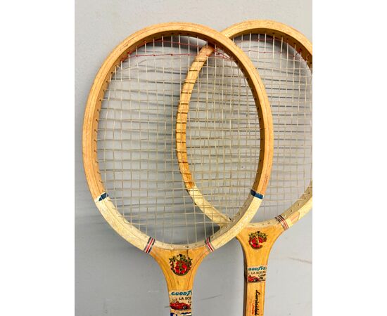 Pair of vintage Player wooden tennis rackets from the 60s Goodyear, 67x23cm