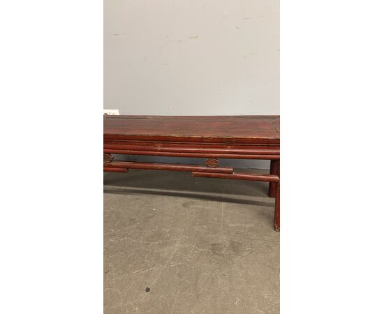 Antique Chinese red lacquered bench from the 1900s, 42x108x32cm