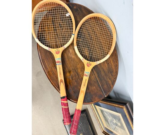Pair of vintage Player wooden tennis rackets from the 60s Goodyear, 67x23cm