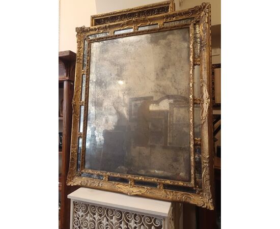 Specchiera in legno dorato