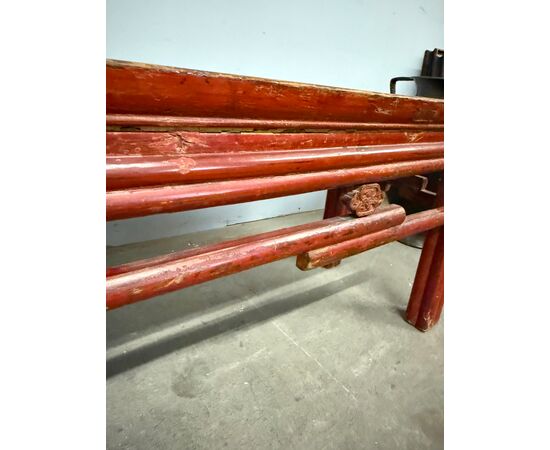 Antique Chinese red lacquered bench from the 1900s, 42x108x32cm
