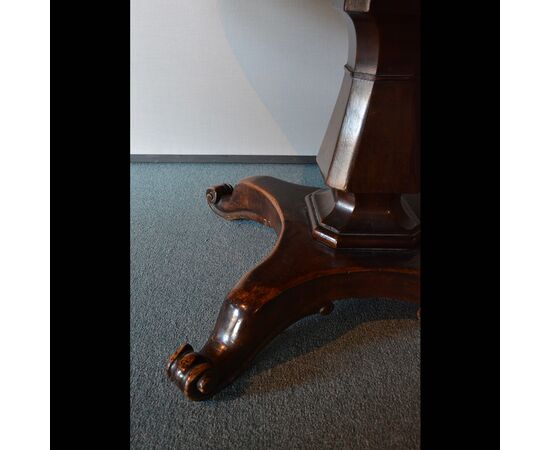 Fixed Dining Table