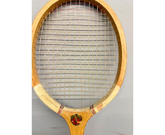 Pair of vintage Player wooden tennis rackets from the 60s Goodyear, 67x23cm