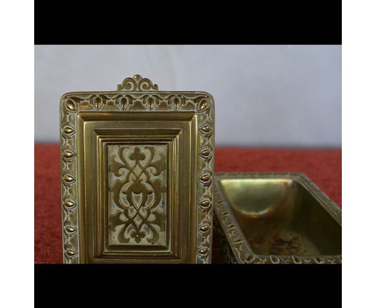 Desk set