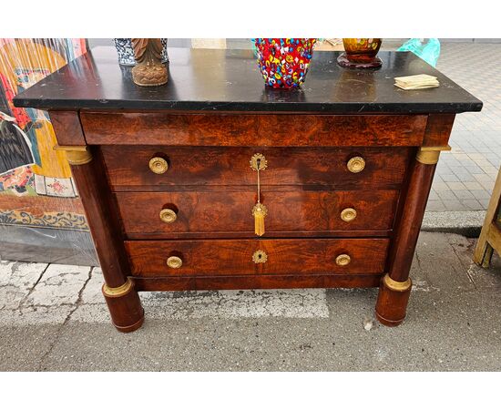 Empire chest of drawers