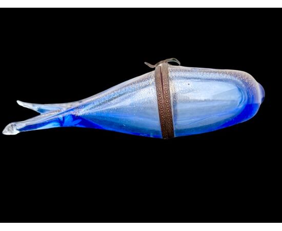 Fish-shaped glass box. Murano.