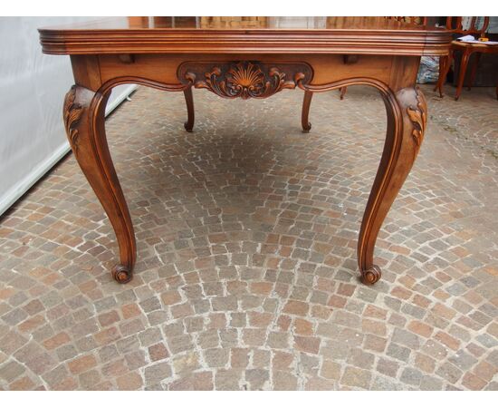 LARGE PULL-OUT EXTENDABLE WALNUT TABLE IN PROVENCAL STYLE, 20TH CENTURY, CM L 180xW100xH77