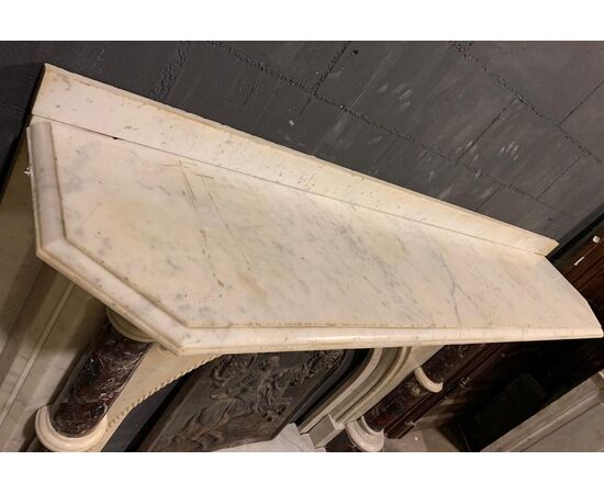 CHM714 - Carrara marble fireplace with Levanto Red marble inlays, 19th century, dimensions cm W 182 x H 130 x D 40