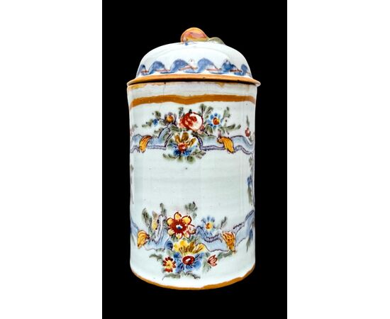 Vaso -scatola con coperchio a decoro floreale.Manifattura di Felice Clerici.Milano