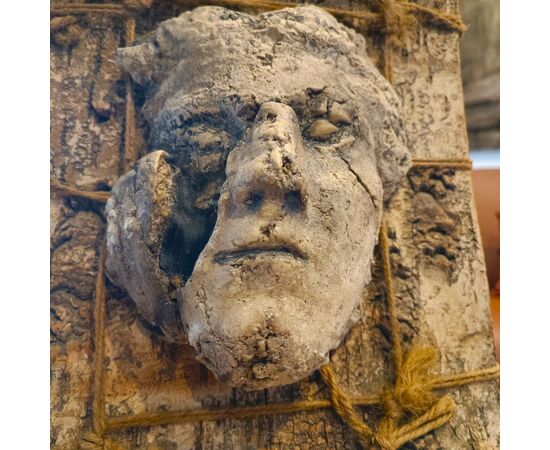 Rara scultura di Pan in gesso cera e nerofumo