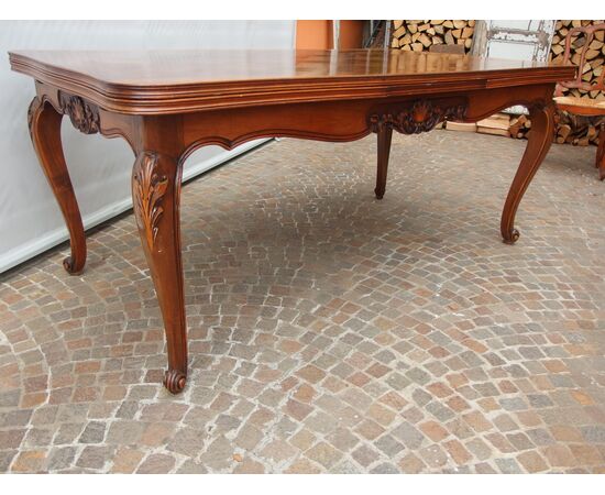 LARGE PULL-OUT EXTENDABLE WALNUT TABLE IN PROVENCAL STYLE, 20TH CENTURY, CM L 180xW100xH77