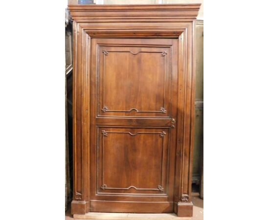 PTS358 - N. 4 Carlo X doors in walnut and burr wood, with frame, 19th century, clear size cm W 92 x H 202