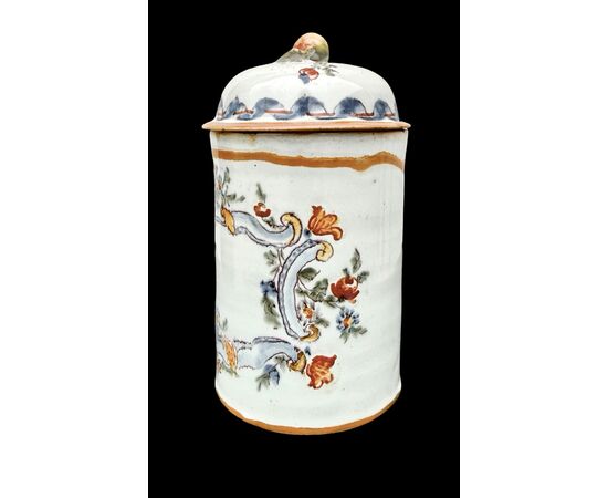 Vaso -scatola con coperchio a decoro floreale.Manifattura di Felice Clerici.Milano