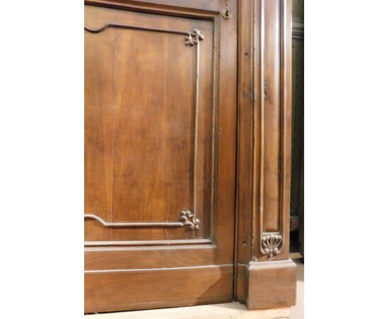 PTS358 - N. 4 Carlo X doors in walnut and burr wood, with frame, 19th century, clear size cm W 92 x H 202
