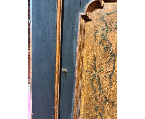 PTL447 - Lacquered and painted door with frame, 18th century, opening size cm W 93 x H 216
