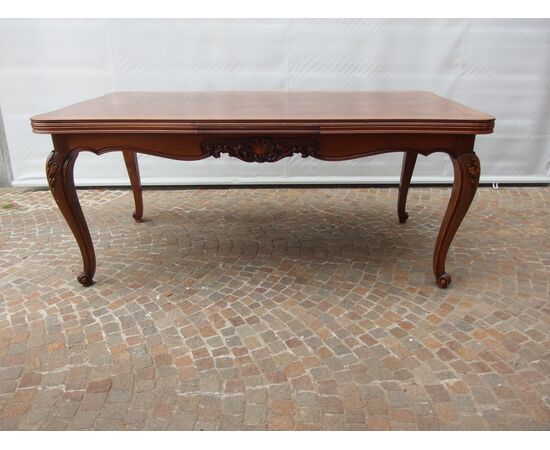 LARGE PULL-OUT EXTENDABLE WALNUT TABLE IN PROVENCAL STYLE, 20TH CENTURY, CM L 180xW100xH77