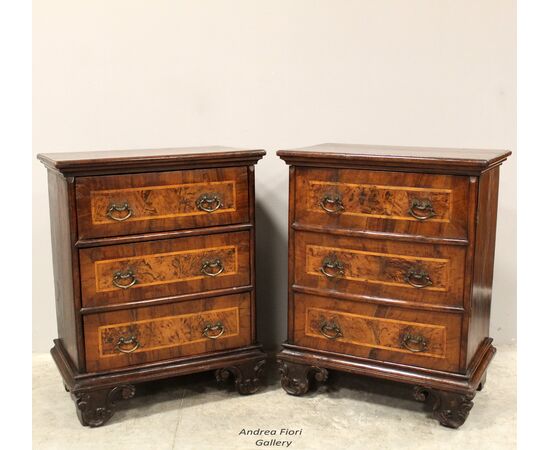 Antique pair of Louis XV walnut bedside tables - Italy 18th century