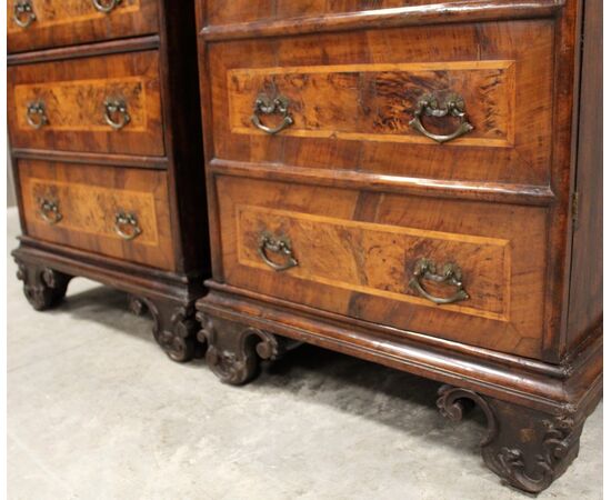 Antique pair of Louis XV walnut bedside tables - Italy 18th century