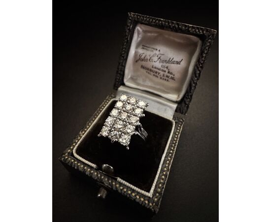 Anello  con  Diamanti