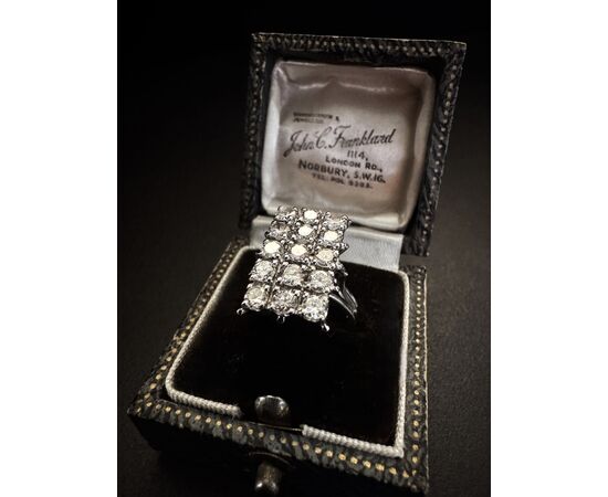 Anello  con  Diamanti
