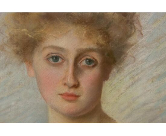 19th-century pastel portrait of a girl with a chignon - O/6049