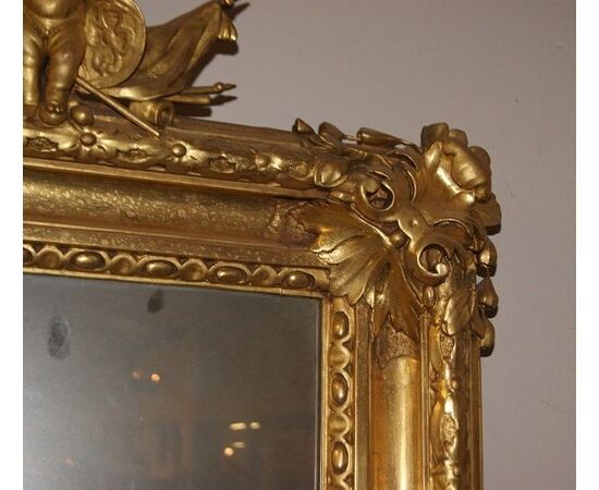 Stupenda specchiera francese dorata con putto di inizio 1800 foglia oro