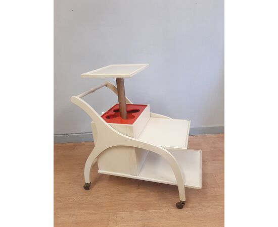CARRELLO BAR IN LEGNO LACCATO BIANCO CON APERTURA AUTOMATICA ANNI 70