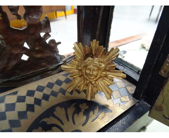 Orologio da tavolo Boulle in bronzo finemente cesellato 1874 Francia
