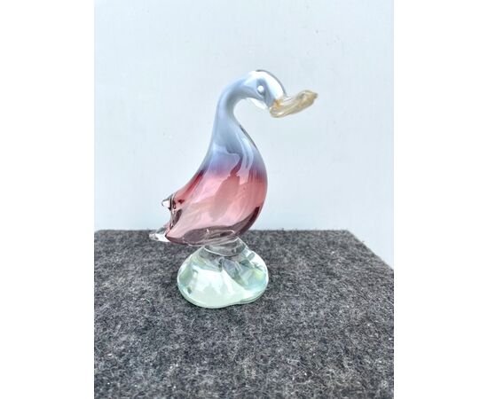 Two-color glass duck with iridation.Seguso, Murano.     