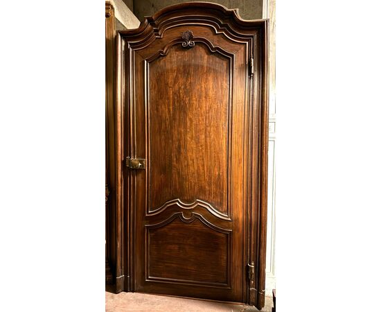 PTI291 - N. 2 porte barocche in pioppo, con telaio, epoca '600, luce cm L 115 x H 268