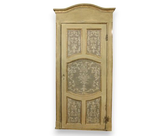 PTL464 - Porta laccata con pannelli dipinti, epoca '700, misure luce cm L 94 x H 222