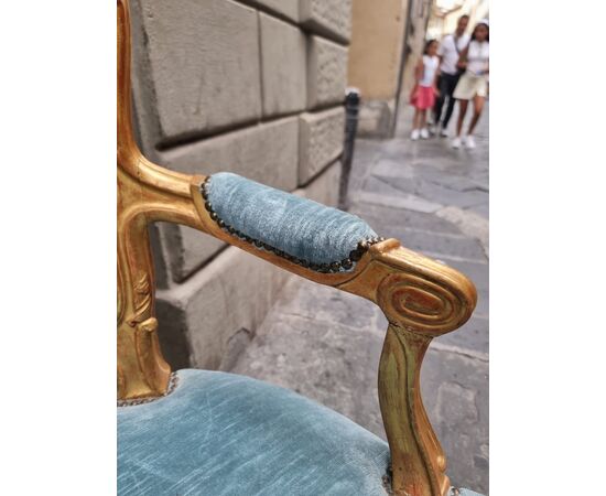 Coppia di poltrone in stile Luigi XV