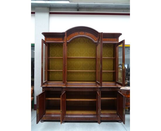 Imponente Libreria in piuma di mogano con vetri molati 1880 Napoleone III Francia