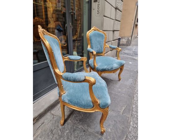 Coppia di poltrone in stile Luigi XV
