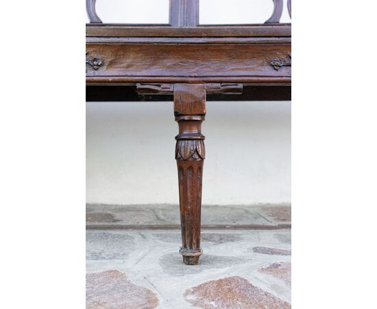 Panca veneziana in noce intagliato – Epoca Luigi XVI