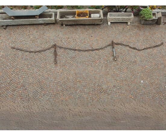 6 METRI DI CATENA IN GHISA DA GIARDINO CON DUE PALETTI EPOCA 800