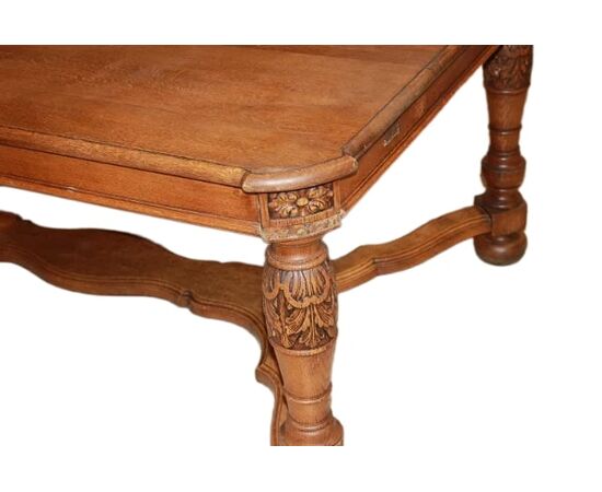 Tavolo rustico allungabile francese della seconda metà del 1800 in legno di rovere