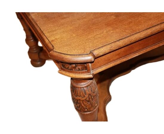 Tavolo rustico allungabile francese della seconda metà del 1800 in legno di rovere