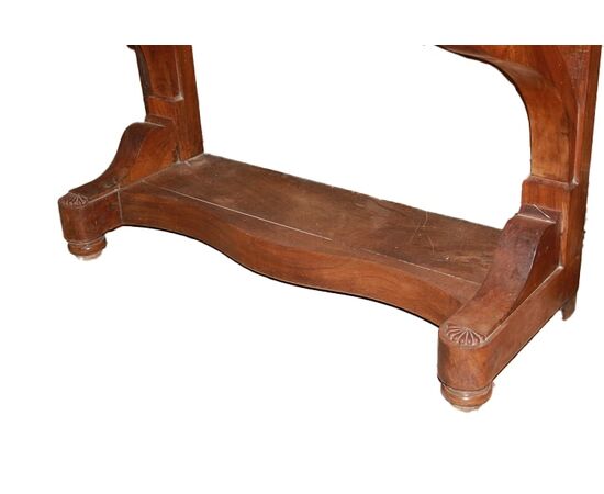 Consolle francese stile Luigi Filippo in legno di noce con piano in marmo cassetto e motivi di intaglio