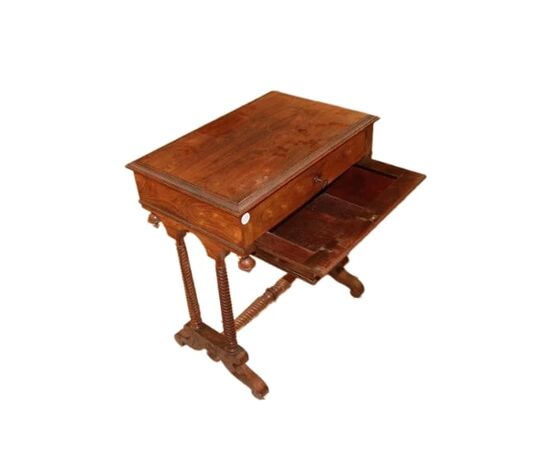 Tavolino da lavoro stile Carlo X del XIX secolo in legno di palissandro
