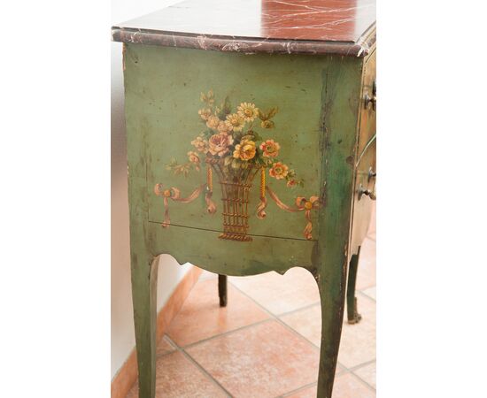 Comodino Luigi XIV Francese in legno laccato e dipinto Stampigliato "Dubois 1683".