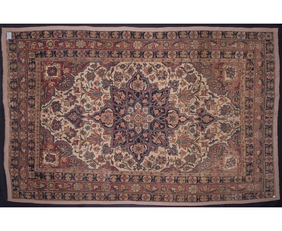 Antique large KIRMAN RAVAR with light background - no. 375