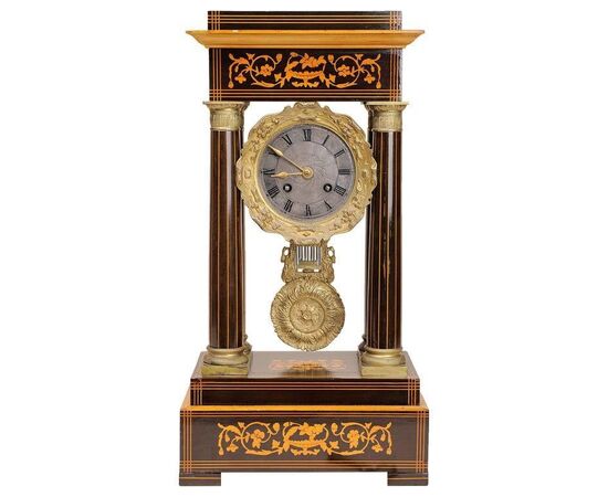 French table pendulum clock, working - O/1110