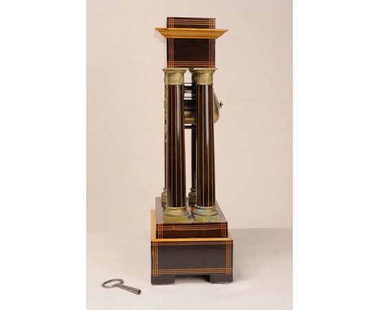 French table pendulum clock, working - O/1110