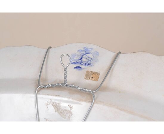 English white/blue wall or centerpiece dish - O/3292