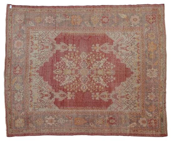 Large antique Turkish Ushak rug (940)