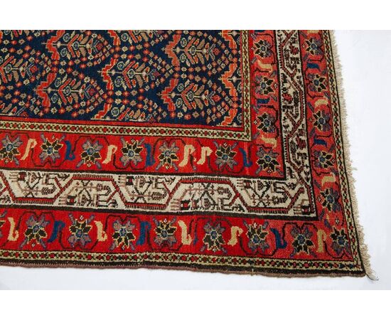 Antique MALAYER carpet with "botteh" (almond) design - n.775